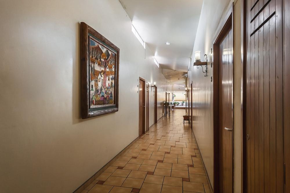 Hotel Isabel غوادالاجارا المظهر الخارجي الصورة
