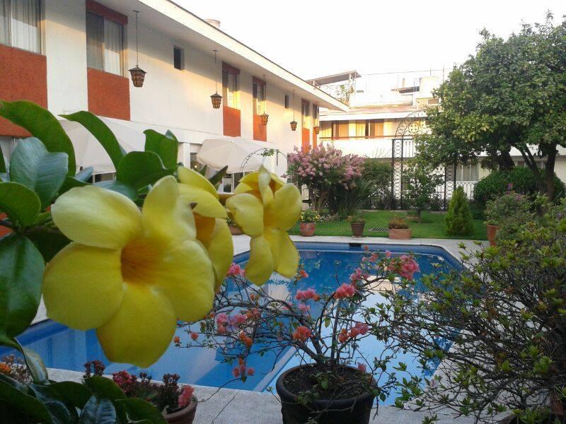 Hotel Isabel غوادالاجارا المظهر الخارجي الصورة